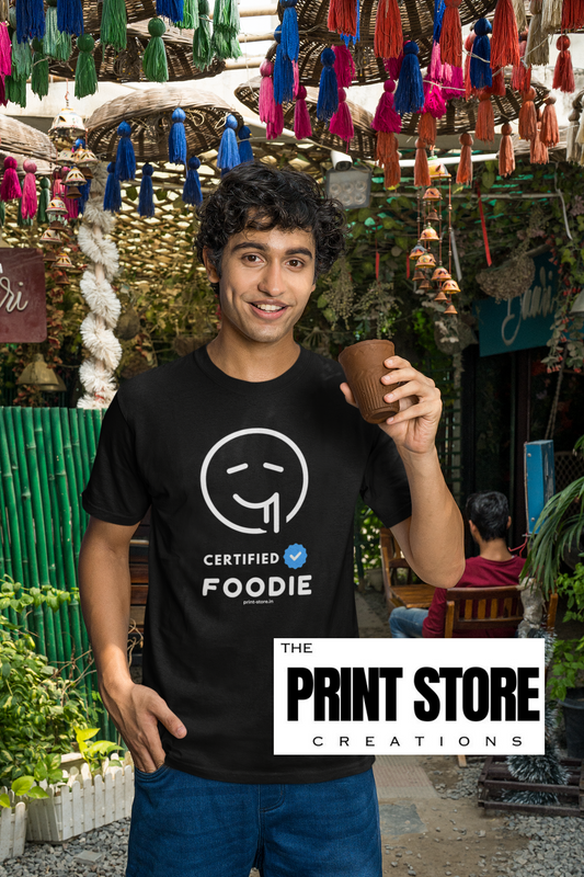 Certified Foodie Men's T-Shirt – Trendy Tshirt for Food Bloggers and Food Lovers